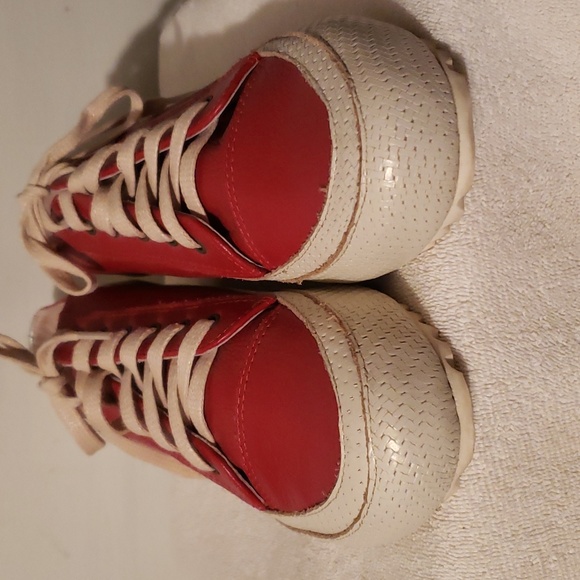 Gaspy Leather Shoes - Picture 3 of 9